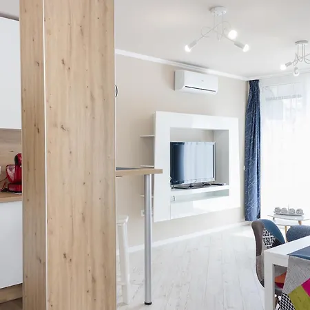 Апартамент Sunny Blue One-bedroom Flat With Balcony By Flat Mаnager *